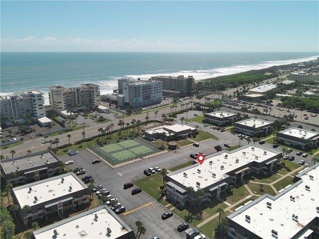 Condo for sale in Indialantic, Brevard County
