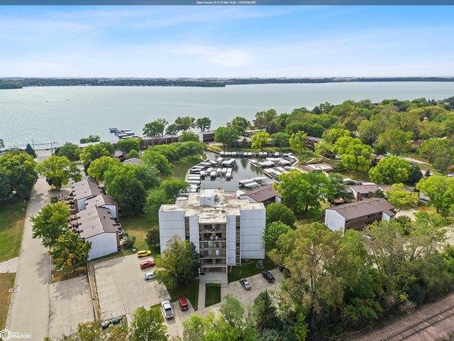 Condo for sale in Clear Lake, Iowa