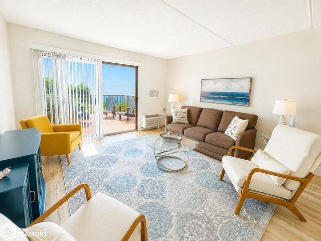 Condo for sale in Cerro Gordo, Iowa