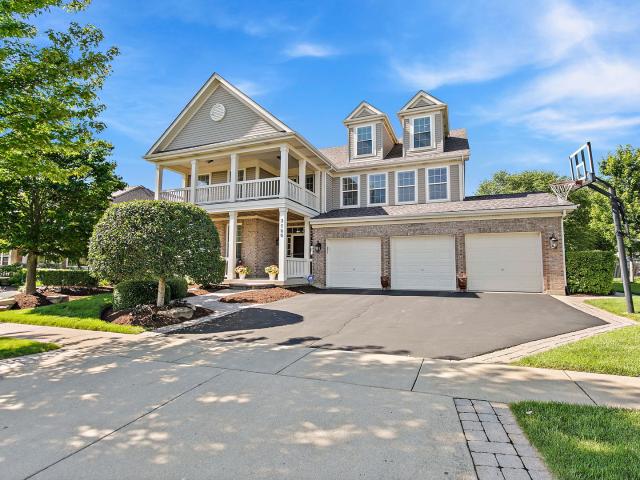 House for sale in Dundee, Illinois