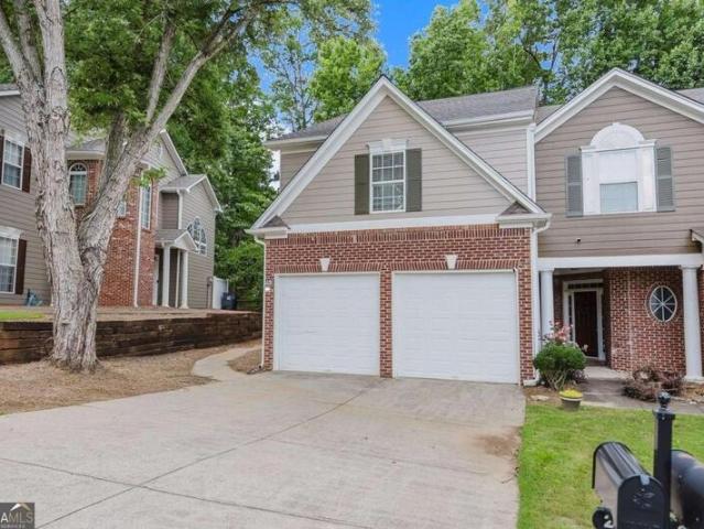 Townhouse for sale in Lawrenceville