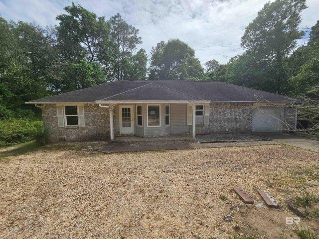 House for sale in Lillian, Alabama