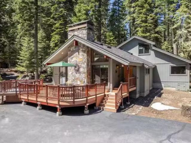 House for sale in Truckee