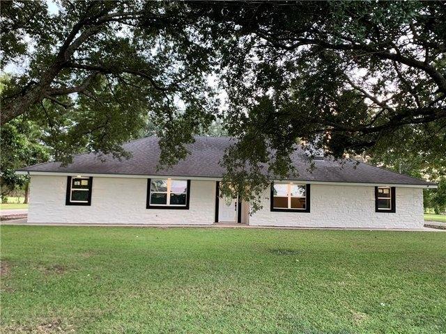 House for sale in Vacherie, Louisiana