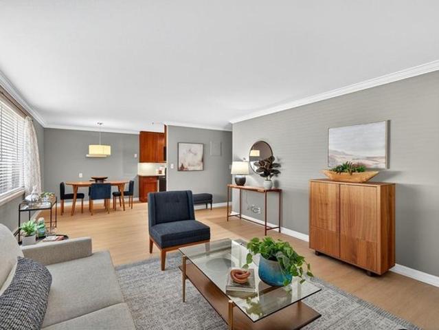 Condo for sale in Hennepin, Minnesota