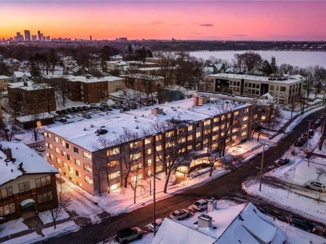 Condo for sale in Hennepin, Minnesota