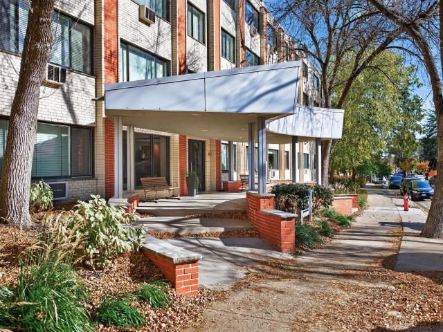 Condo for sale in Hennepin, Minnesota
