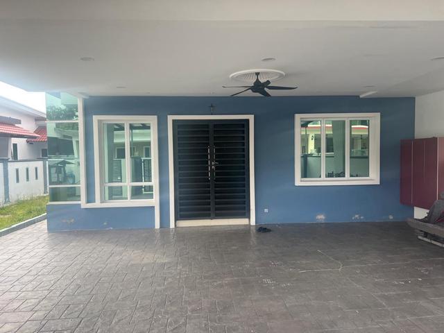 Residential House for sale in Sendayan Village, Negeri Sembilan
