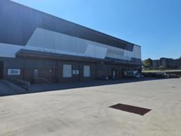 Commercial for rent in Tembisa, Gauteng