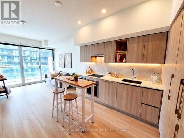 Property for rent in Spadina—Fort York, Toronto