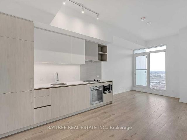 Condo for rent in Toronto, Golden Horseshoe