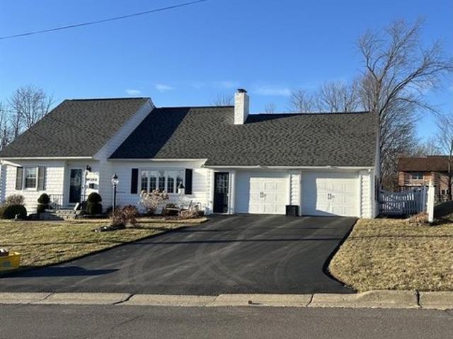 House for sale in Endwell, New York