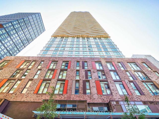 Condo for sale in Toronto, Golden Horseshoe