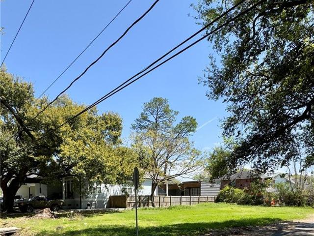 Land for sale in Chalmette, Louisiana