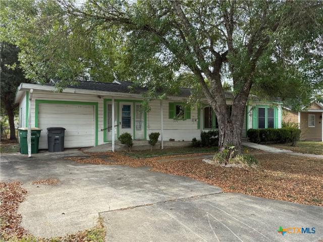 House for sale in Victoria, Victoria County