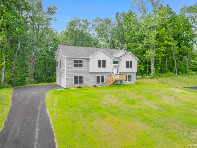 House for sale in Holmes, New York