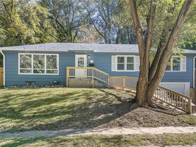 House for sale in Buchanan, Missouri