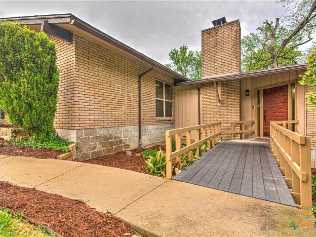 House for sale in Temple Bar Marina, Texas