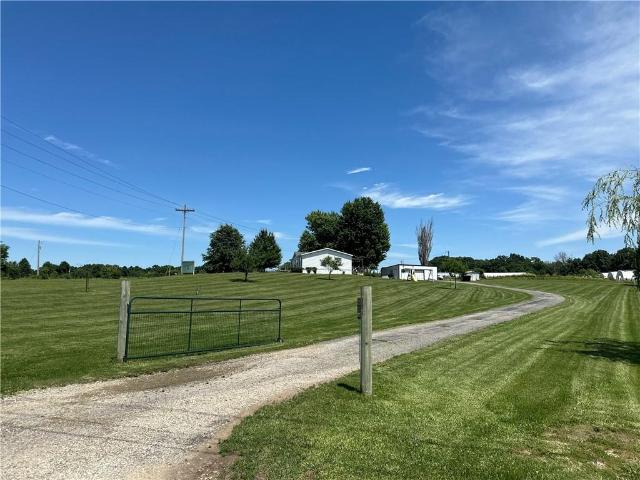 House for sale in Brookfield, Missouri
