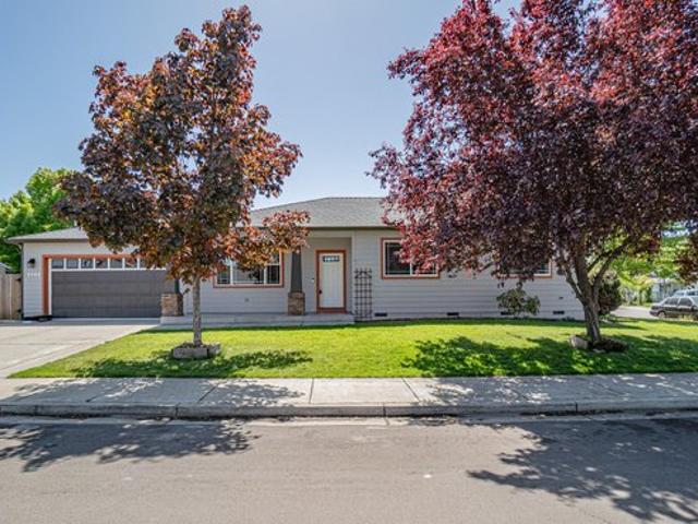 House for sale in Oregonia