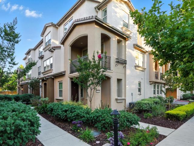 Townhouse for sale in San Jose