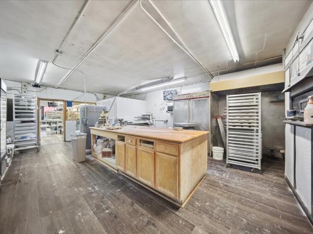 Commercial for sale in Chicago Park, Illinois