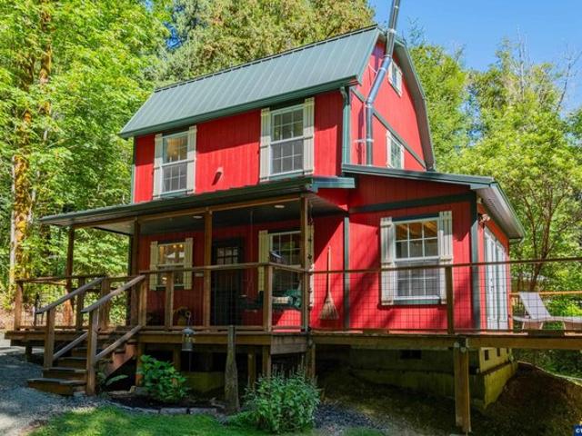 House for sale in Oregonia
