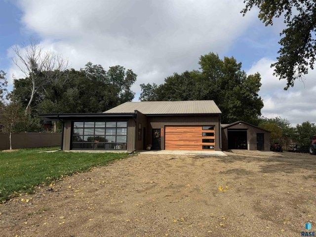 House for sale in Parker, Turner County