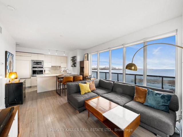Condo for sale in Woburn, Ontario