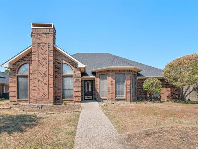 House for sale in Carrollton, Texas