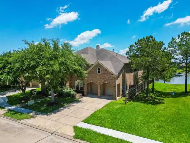 House for sale in Pasadena