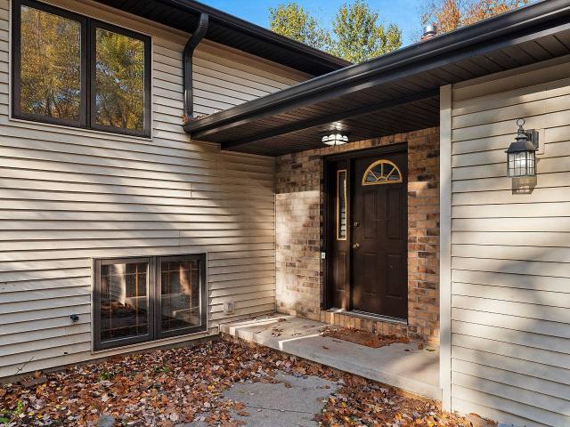 House for sale in Suamico, Brown County