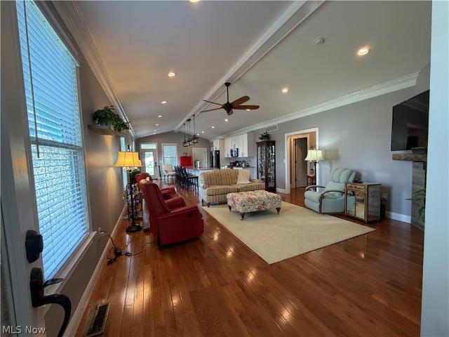 House for sale in Vienna, Wood County