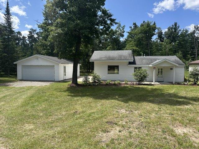 House for sale in Lewiston, Michigan