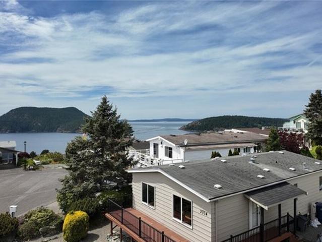 House for sale in Anacortes, Washington