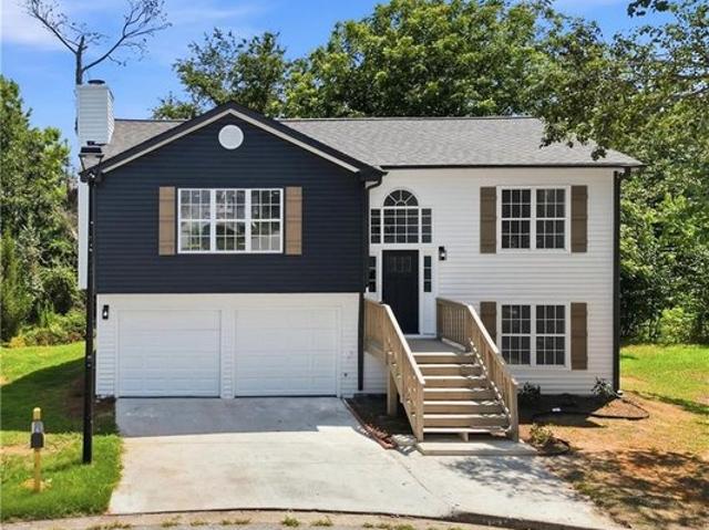 House for sale in Lithonia, Georgia