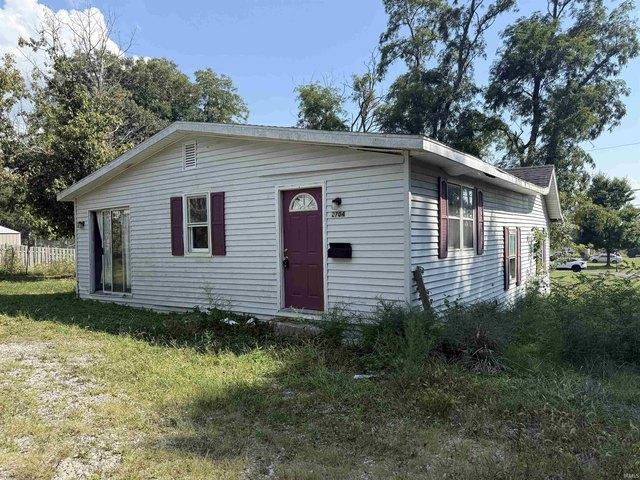 House for sale in Bedford, Indiana