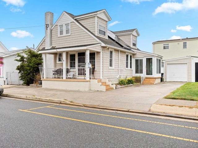 House for sale in Wildwood, New Jersey