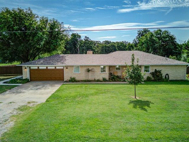 House for sale in Harrah, Oklahoma