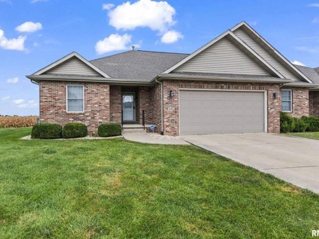 House for sale in Springfield, Illinois