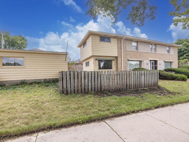 House for sale in Milwaukee, Wisconsin