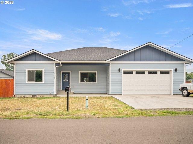 House for sale in Oregonia