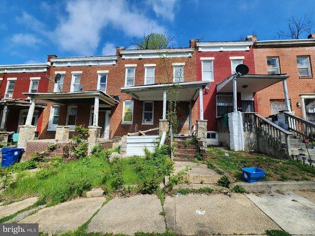 Townhouse for sale in Central Park Heights, Baltimore