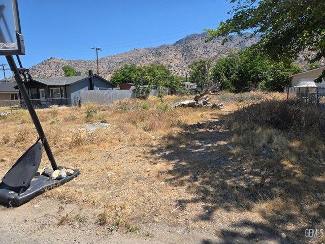 Land for sale in Lake Isabella, California