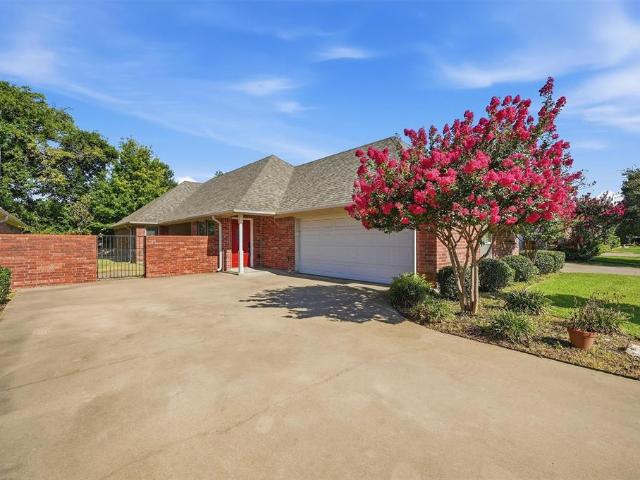 House for sale in Sherman, Texas