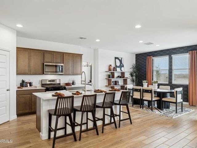 House for sale in Apache Junction, Arizona