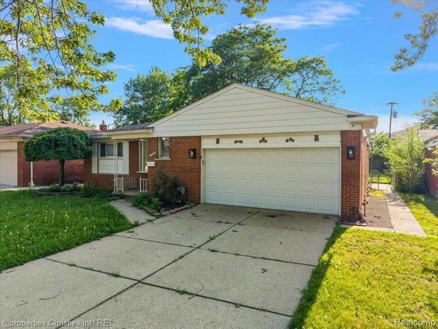 House for sale in Warren, Michigan