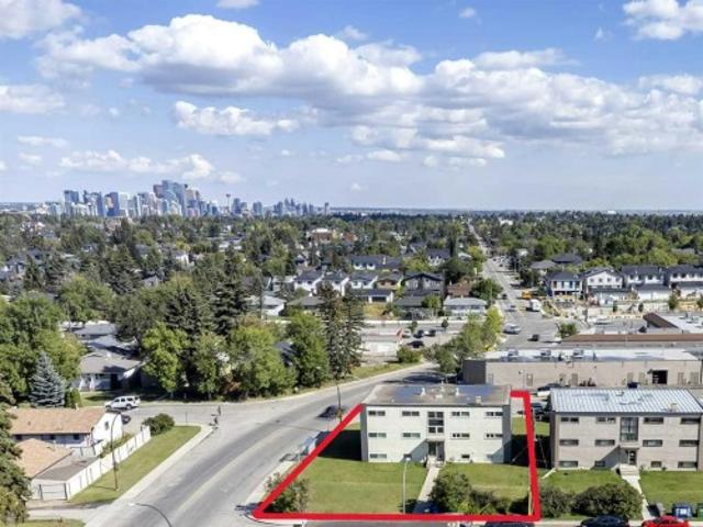 Commercial for sale in Glendale, Calgary