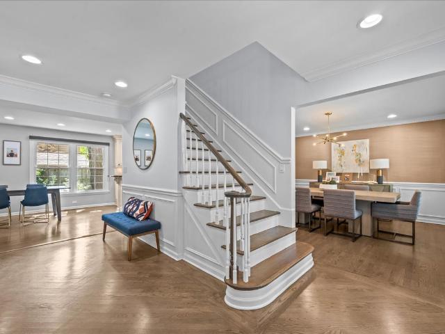 Property for sale in Northbrook, Illinois