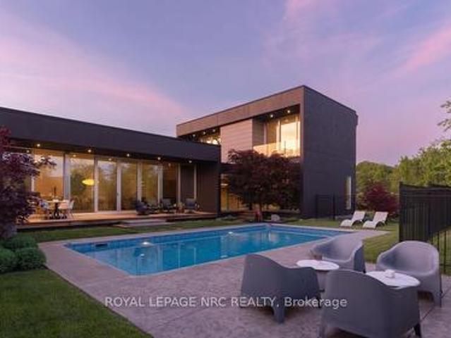 House for sale in Niagara, Ontario